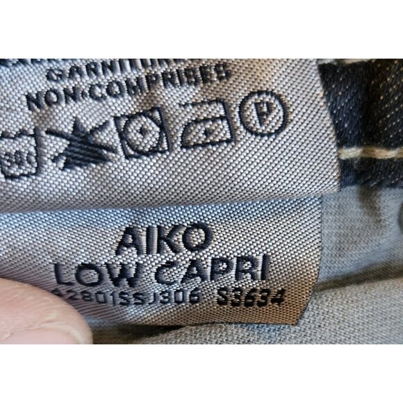Silver Aiko Low Capri Crop Stretch Jeans Womens Size 28W Fits As 30" Blue Denim - Picture 11 of 16